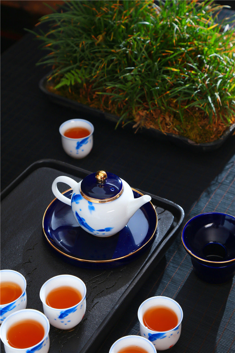 景徳鎮・朋寄祭蘭 手描き青花磁器 羊脂玉描金 ギフトボックス 茶器セット 蓋碗・急須・品茗杯