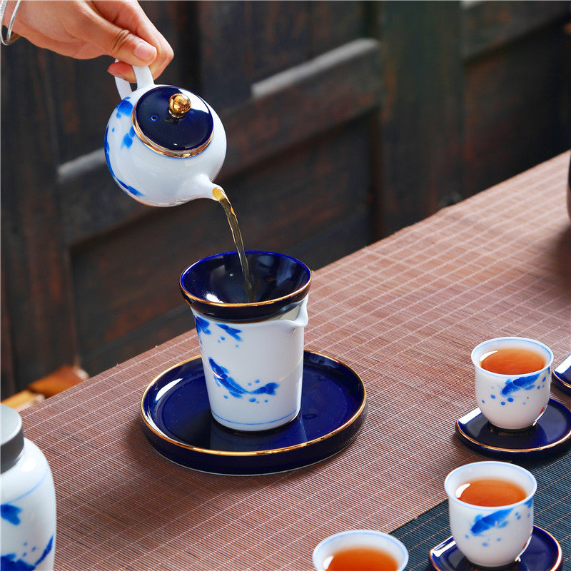 景徳鎮・朋寄祭蘭 手描き青花磁器 羊脂玉描金 ギフトボックス 茶器セット 蓋碗・急須・品茗杯
