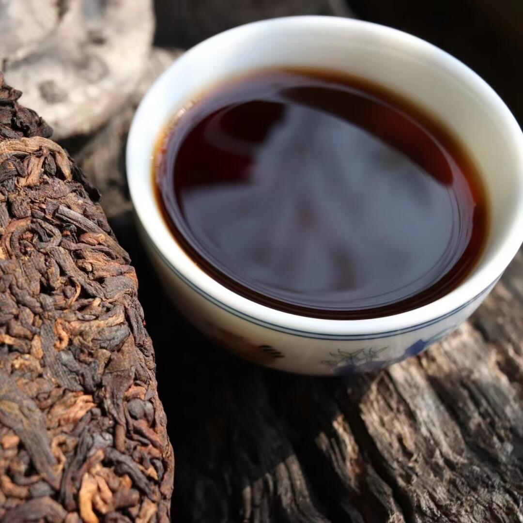 Pu'er Old Ban Badge Old Tree Spring Tea Mature Tea