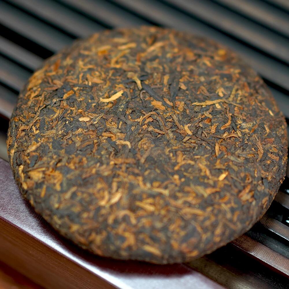 Pu'er Old Ban Badge Old Tree Spring Tea Mature Tea